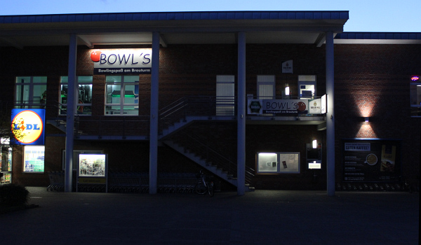 Bowls bei Nacht.jpg