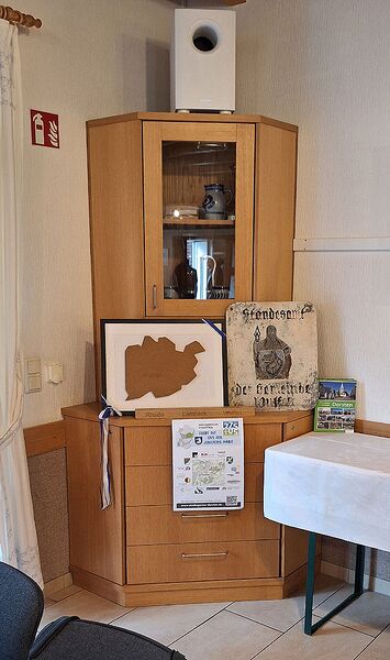 Datei:Fruehst 1.jpg