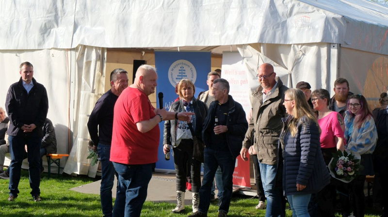 Datei:Tanz in den Mai 23 Reiner SCH und Daniel Knüver.jpg
