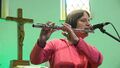 Ulrike Rokitta sang und spielte Flöte