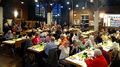 Viele Gäste mit guter Stimmung