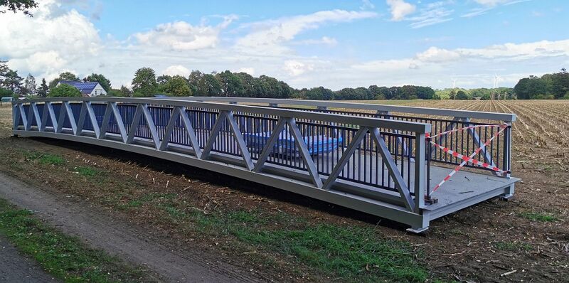 Datei:Brücke Kippheide Tragbahn.jpg