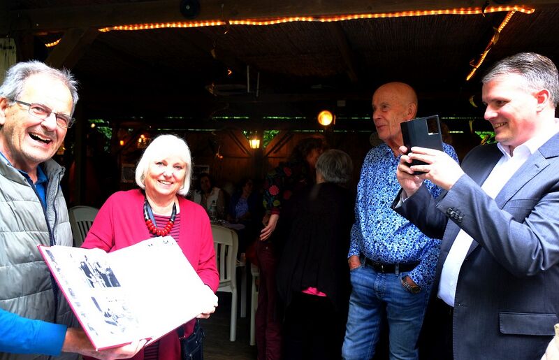 Datei:Finnstadt 50 Jahre Gebhardt.jpg