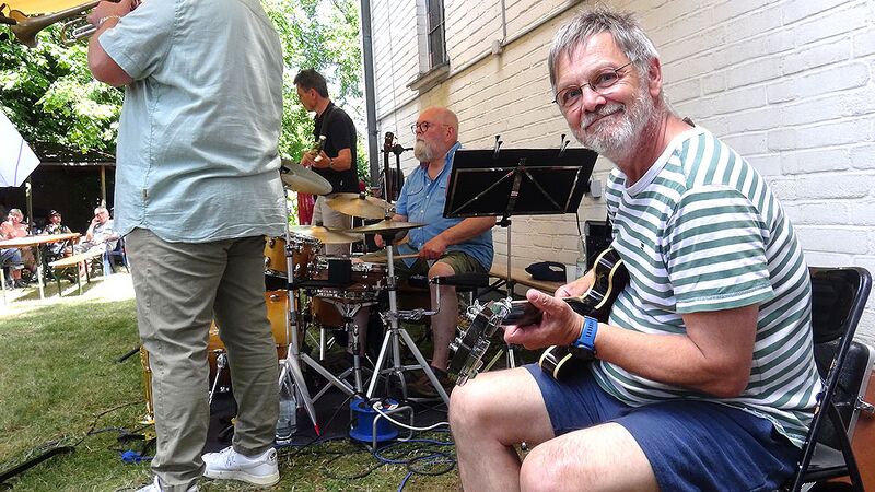 Datei:Jazzis6.jpg